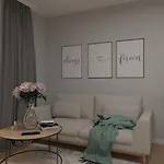 וילה Modern Vila, Relax House, Office, Parking & Wifi טימישוארה